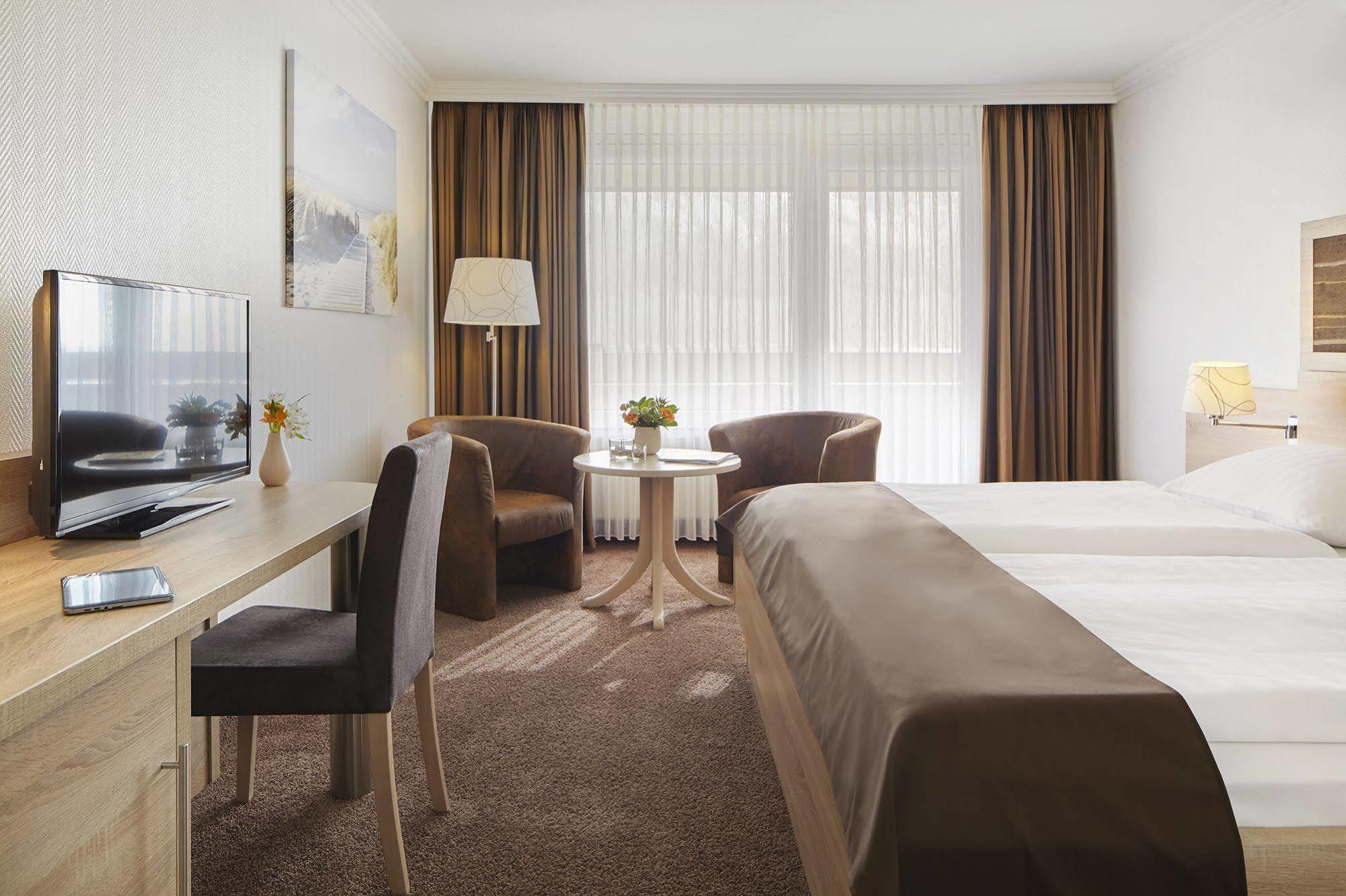 Nordica Hotel Friesenhof Büsum Exteriör bild